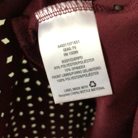 Maroon Cutout Peplum - Picture 5 of 7